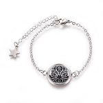 Fekete csokros népművészeti karkötő